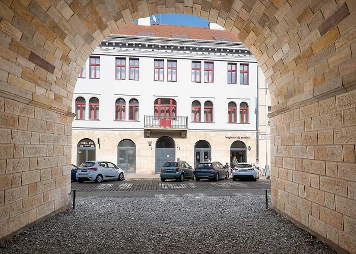 Negrelli - Main Bus Station Apartment